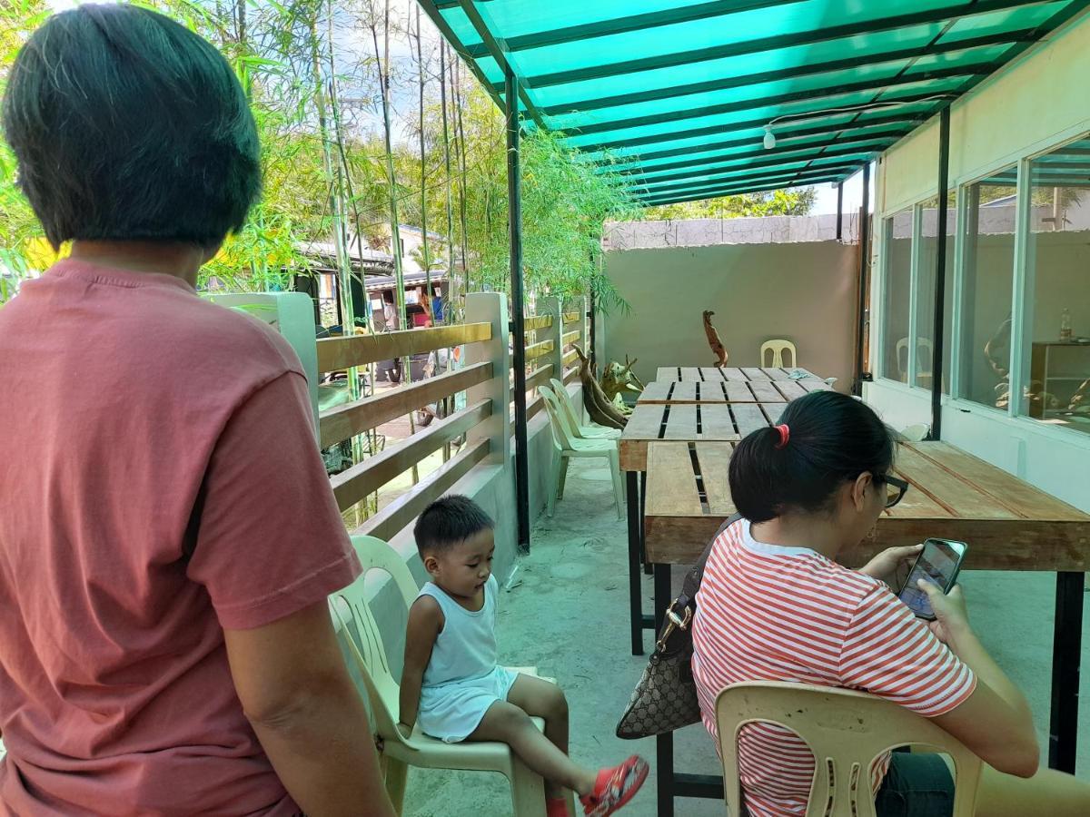 Cebuana'S Travellers Inn Coron Exterior photo
